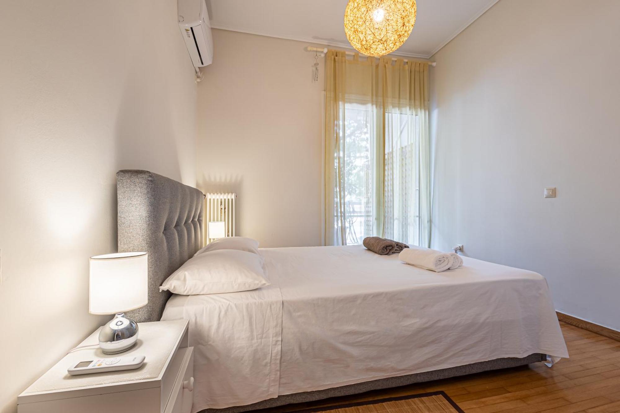 Alimos Marina Beach Apartment Atene Esterno foto