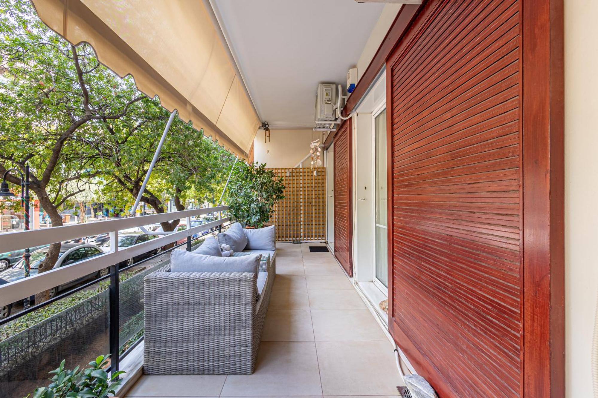 Alimos Marina Beach Apartment Atene Esterno foto